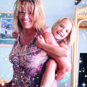 Meet your Posher, Linda